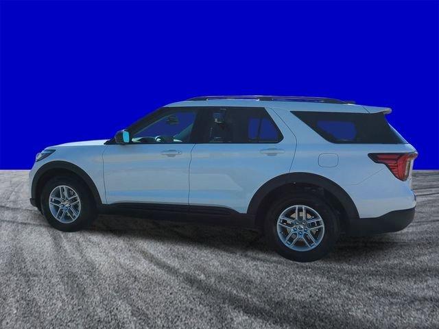 Ford Explorer Active - Thumbnail 9