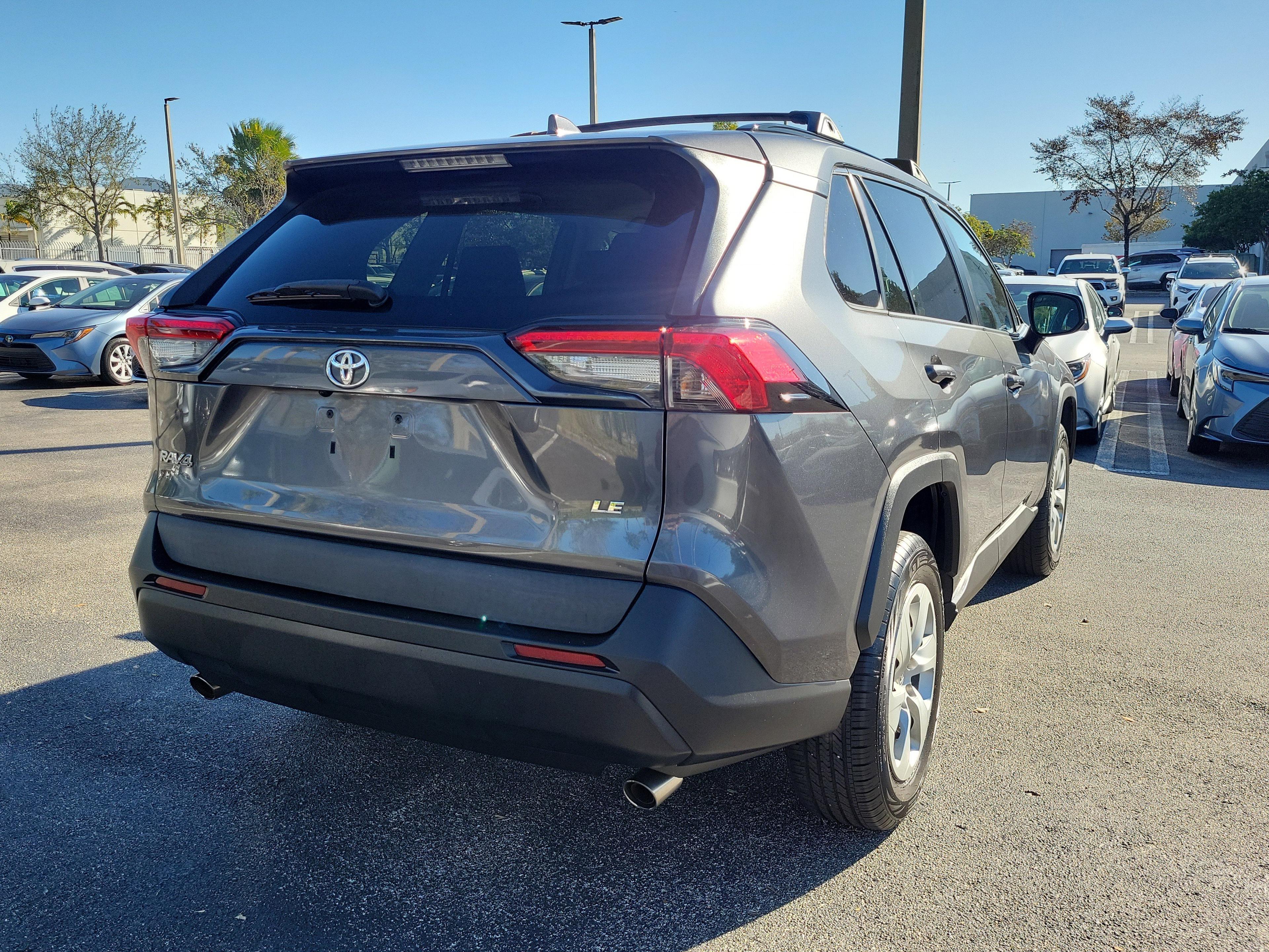 Toyota Rav4 Le Fwd - Thumbnail 5