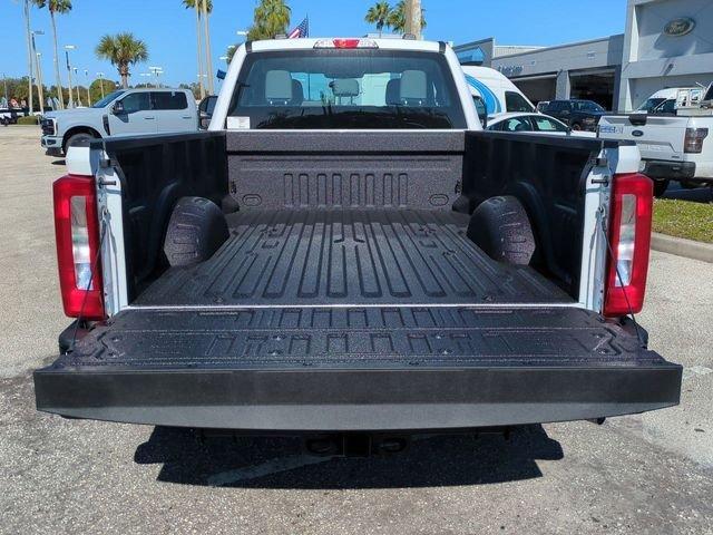 Ford Super Duty F-250® Xl - Thumbnail 14
