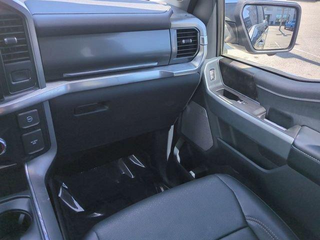Ford F-150 Lariat - Thumbnail 18