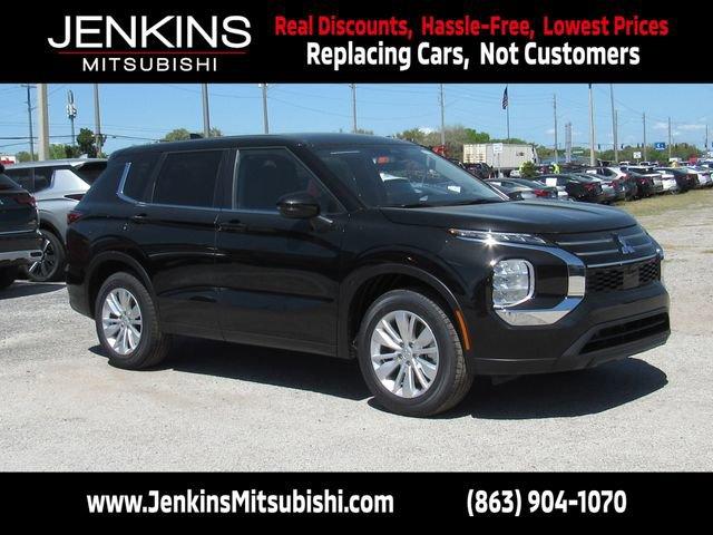 Mitsubishi Outlander - View 1