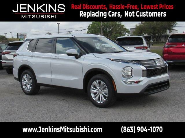 Mitsubishi Outlander - View 1