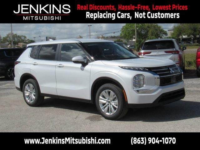 Mitsubishi Outlander - View 1