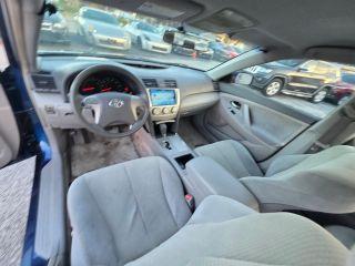 Toyota Camry - Thumbnail 20