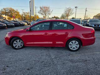 Volkswagen Jetta - Thumbnail 10