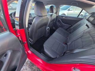 Volkswagen Jetta - Thumbnail 19