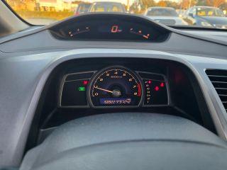 Honda Civic - Thumbnail 15