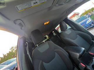 Jeep Cherokee - Thumbnail 3