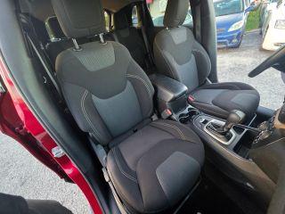 Jeep Cherokee - Thumbnail 2