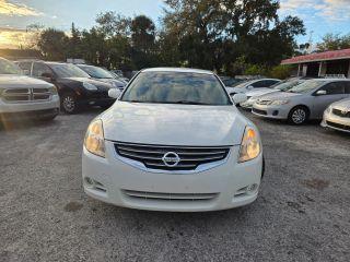 Nissan Altima - Thumbnail 8