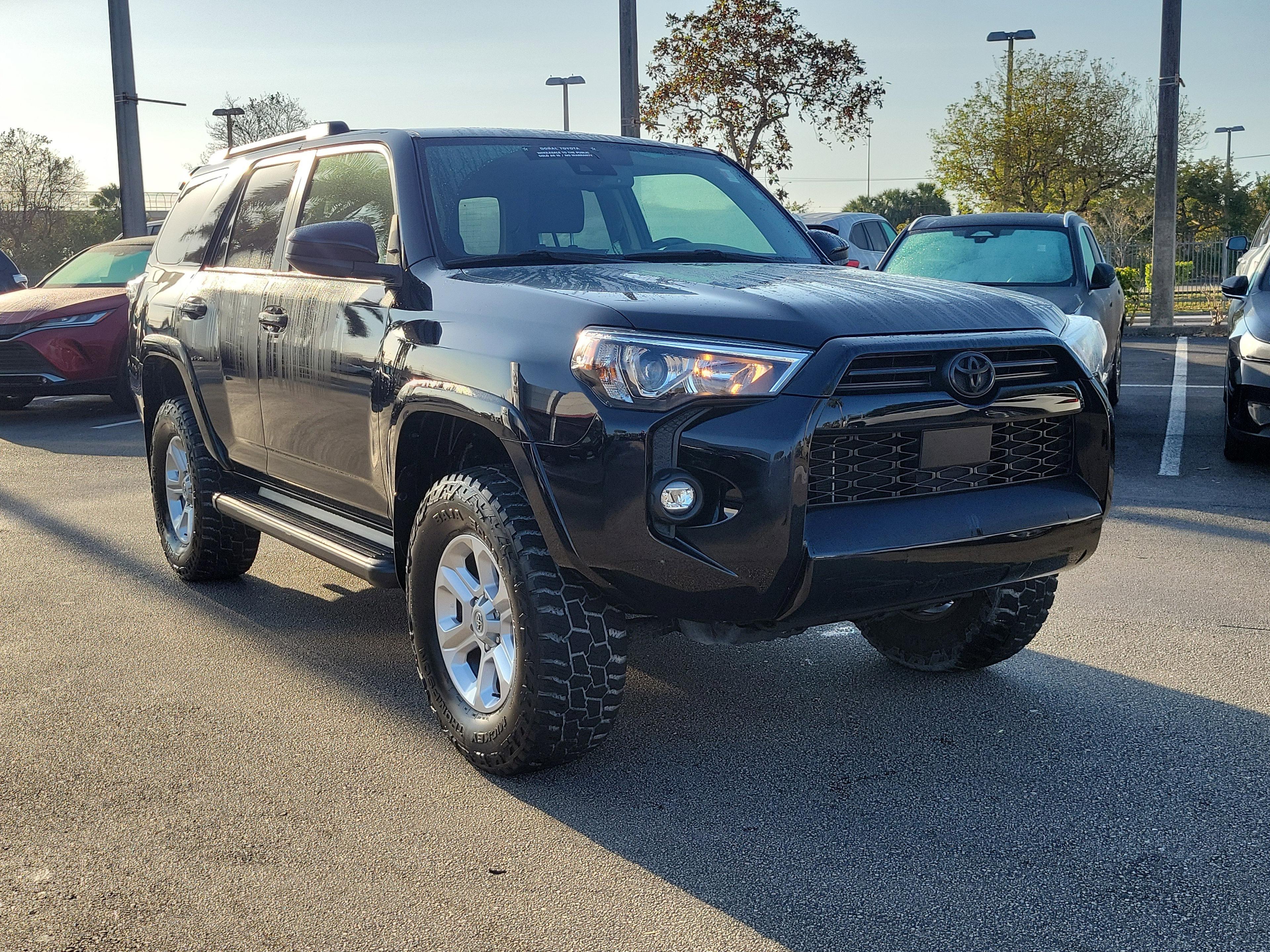 Toyota 4Runner Sr5 Rwd - Thumbnail 4