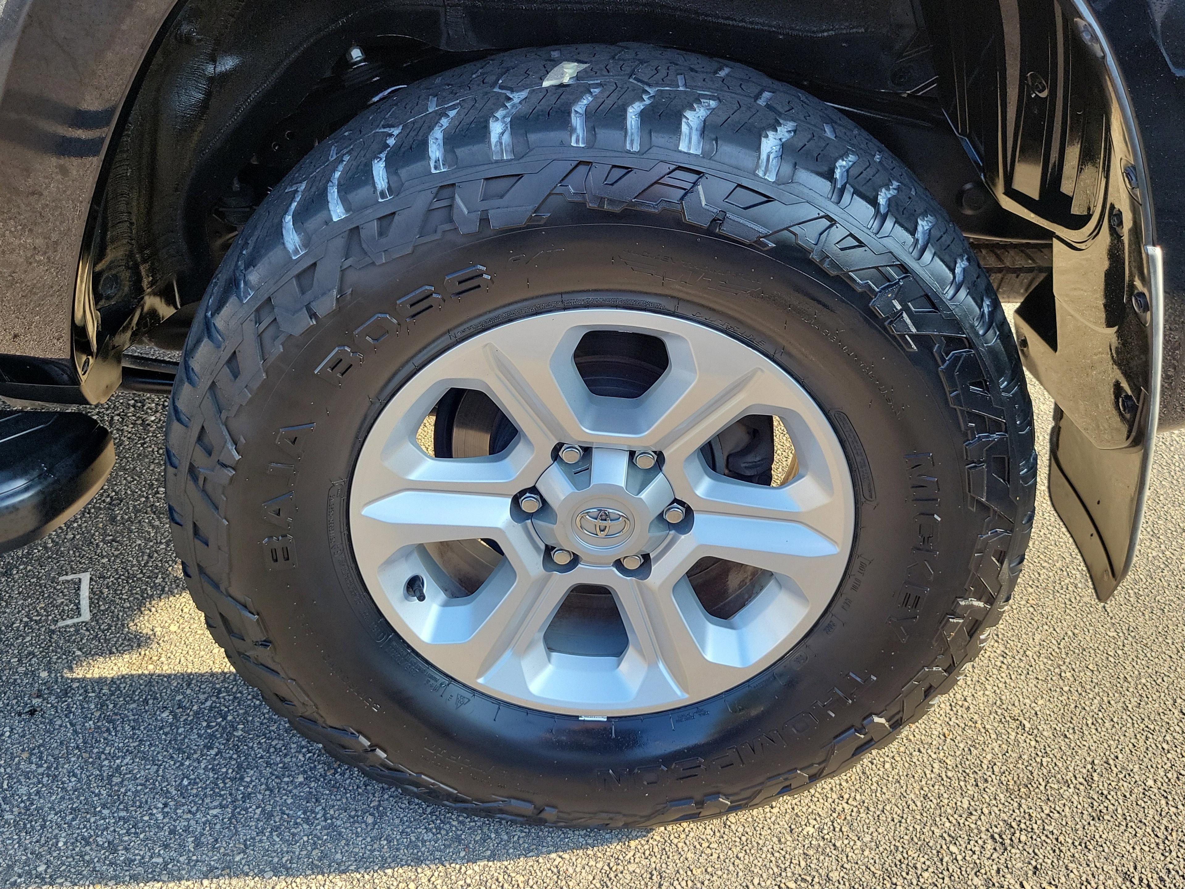 Toyota 4Runner Sr5 Rwd - Thumbnail 9