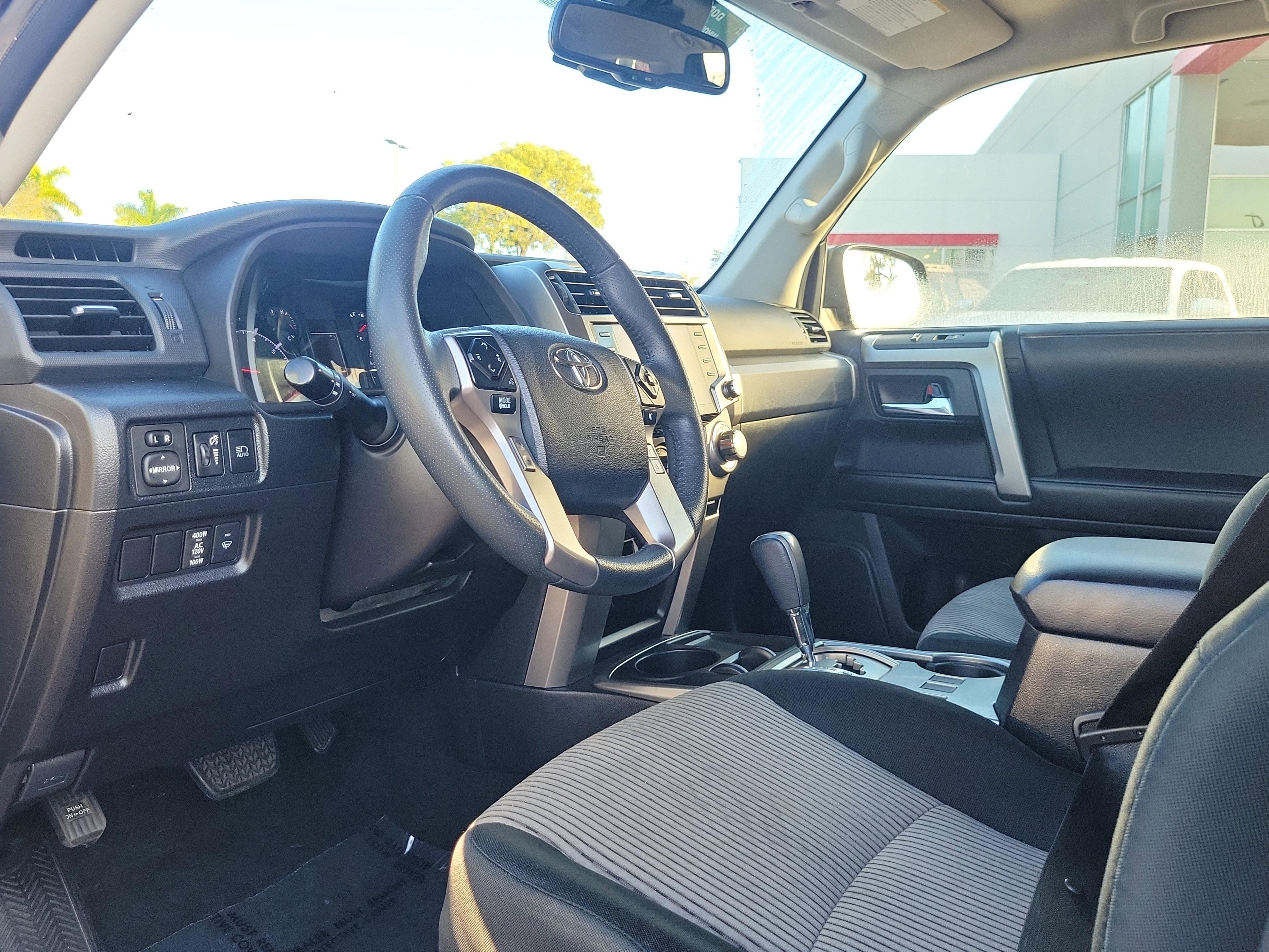 Toyota 4Runner Sr5 Rwd - Thumbnail 12