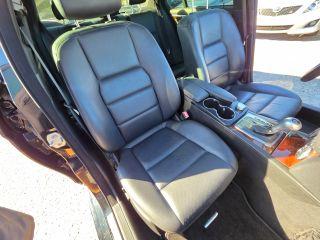 Mercedes-Benz C-Class - Thumbnail 2