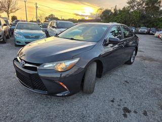 Toyota Camry - Thumbnail 9