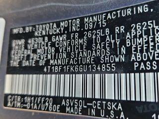 Toyota Camry - Thumbnail 6