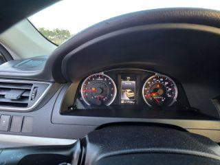 Toyota Camry - Thumbnail 15