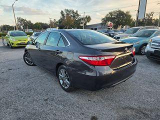 Toyota Camry - Thumbnail 11