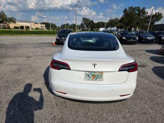 Tesla Model 3 - Thumbnail 12