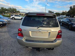 Toyota Highlander - Thumbnail 13