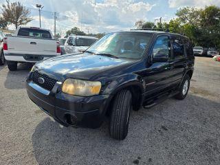 Ford Escape - Thumbnail 9