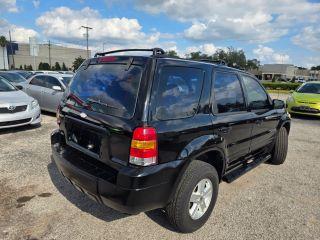 Ford Escape - Thumbnail 13