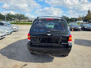 Ford Escape - Thumbnail 12