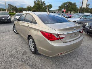 Hyundai Sonata - Thumbnail 11