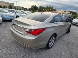 Hyundai Sonata - Thumbnail 13