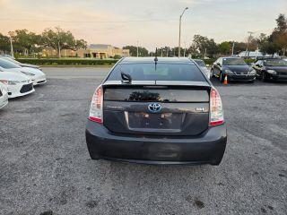Toyota Prius - Thumbnail 12