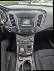 Chrysler 200 - Thumbnail 6