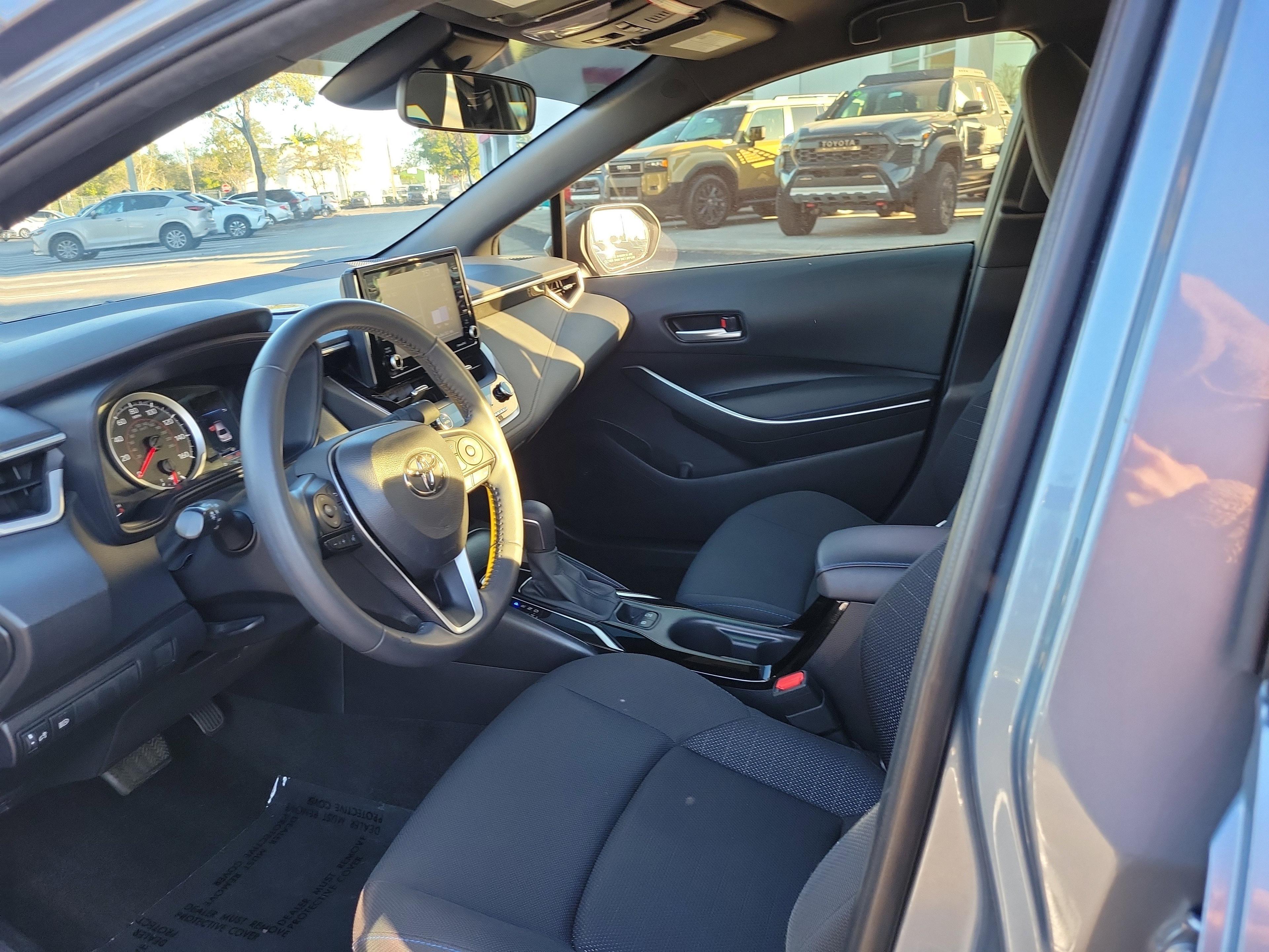 Toyota Corolla Se Fwd - Thumbnail 13