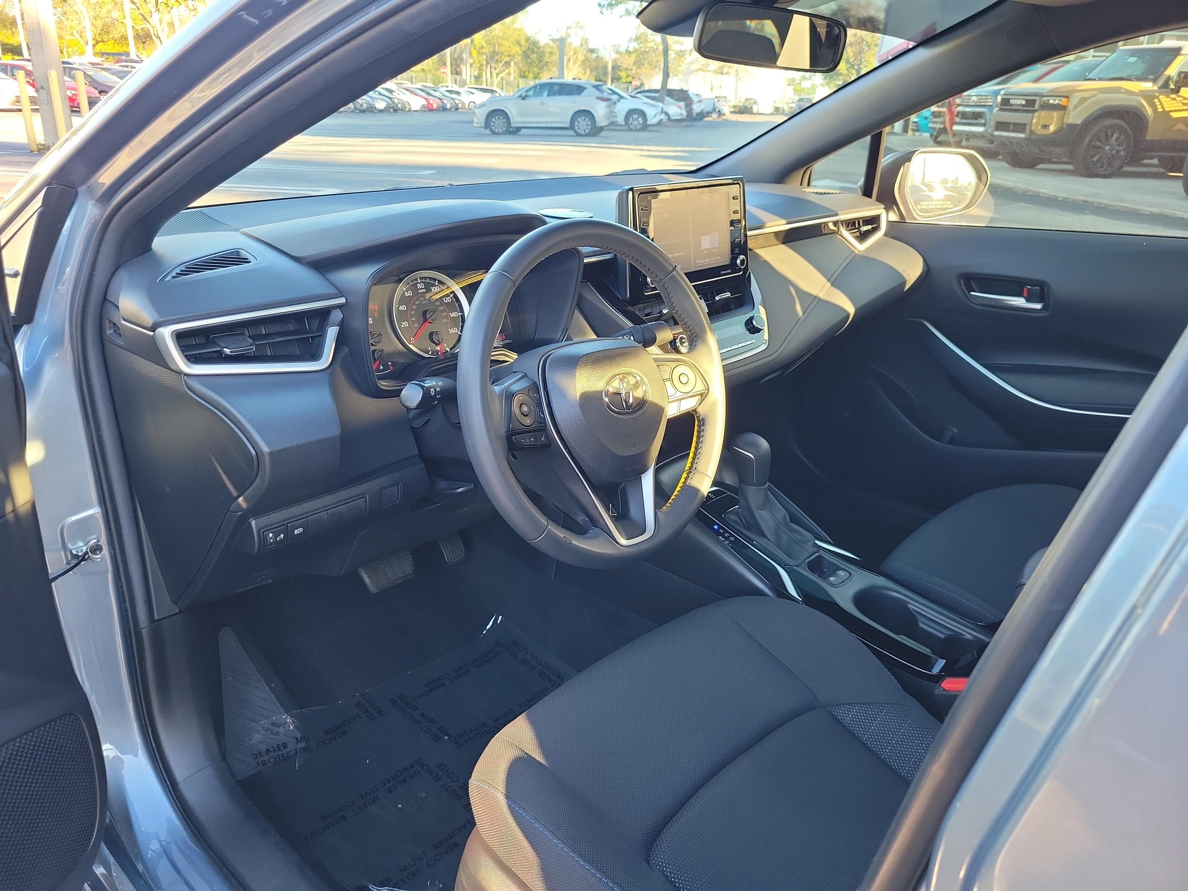 Toyota Corolla Se Fwd - Thumbnail 12