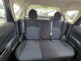 Nissan Versa - Thumbnail 3