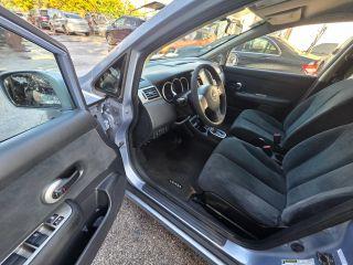 Nissan Versa - Thumbnail 19