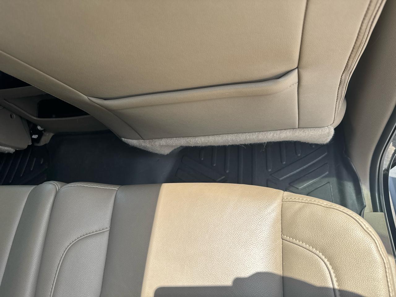 Chevrolet Suburban2Wd 4Dr Lt - Thumbnail 14