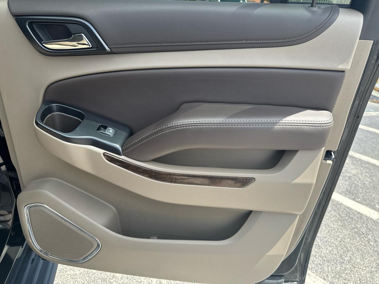 Chevrolet Suburban2Wd 4Dr Lt - Thumbnail 15