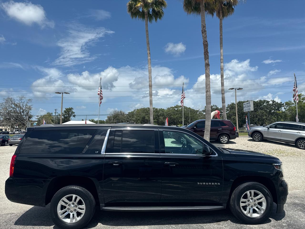 Chevrolet Suburban2Wd 4Dr Lt - Thumbnail 6