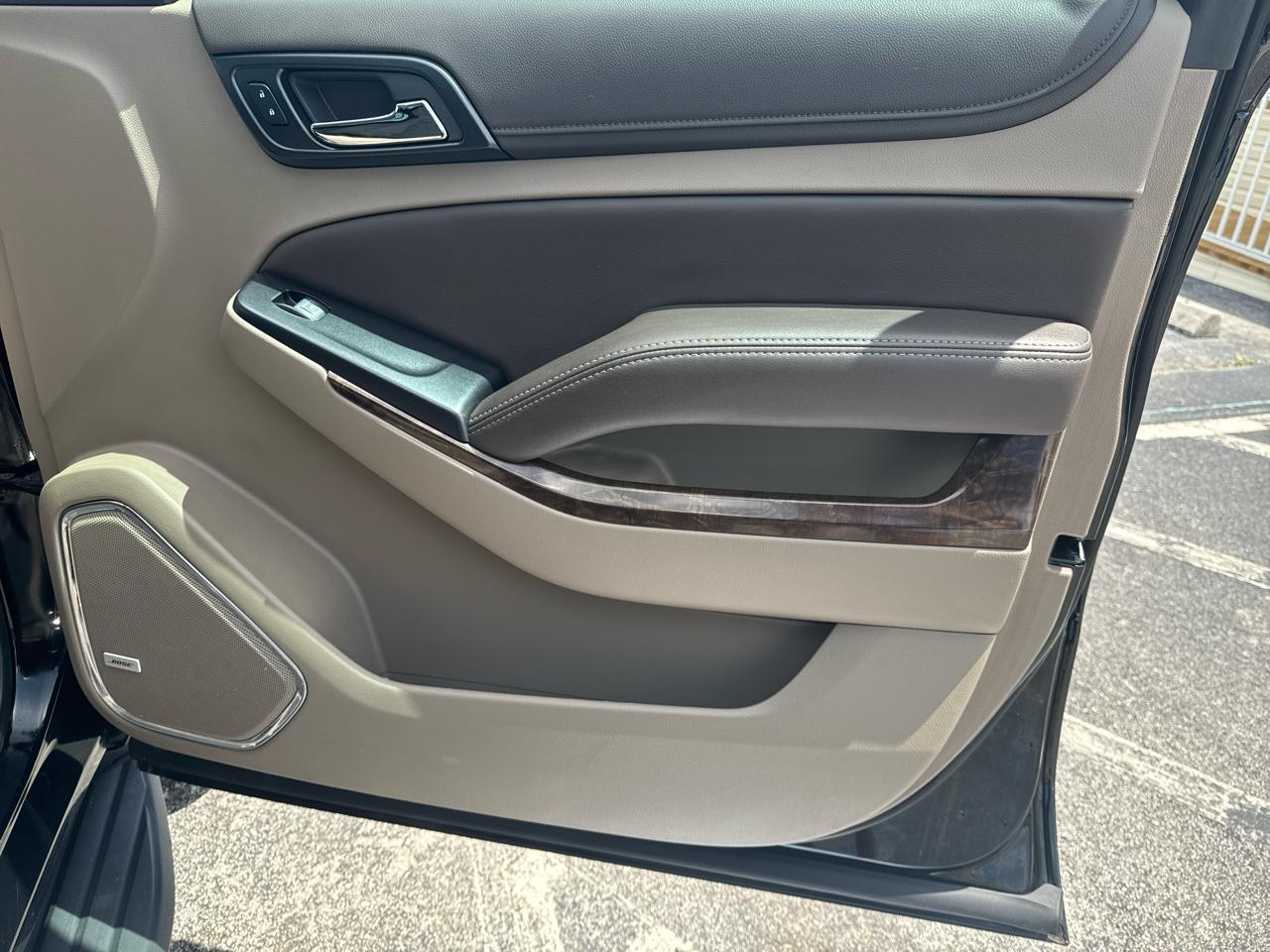 Chevrolet Suburban2Wd 4Dr Lt - Thumbnail 12