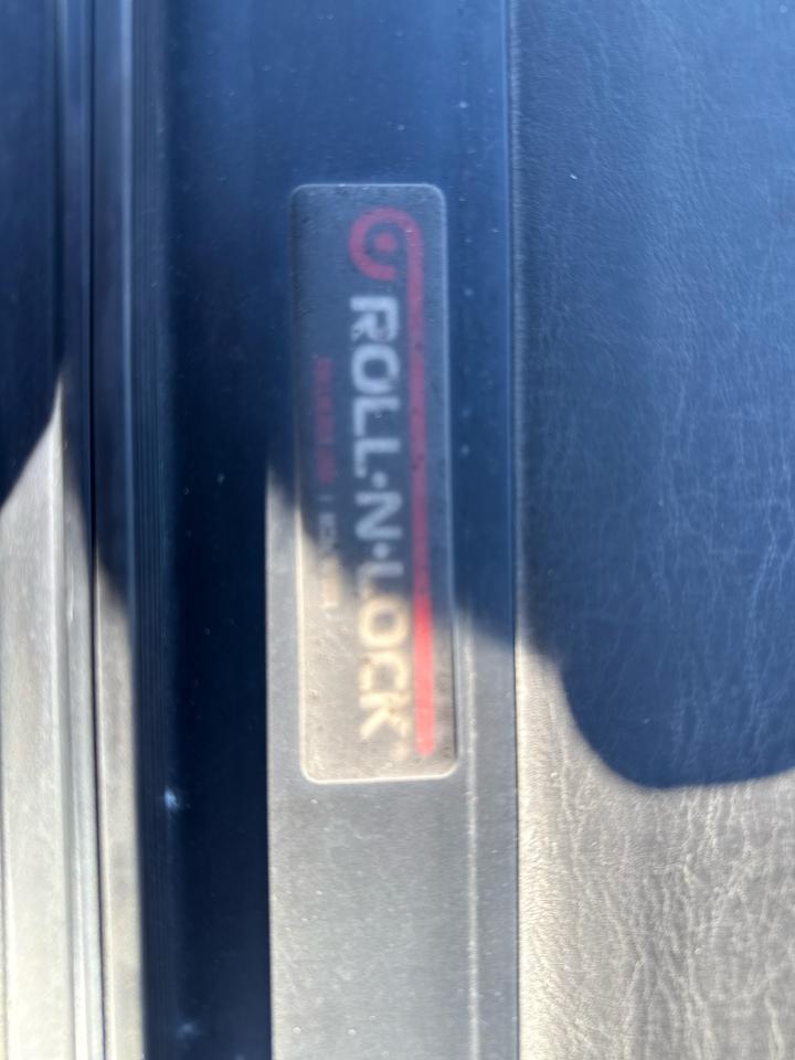 Chevrolet Silverado 15004Wd Crew Cab 143.5" High Country - Thumbnail 6