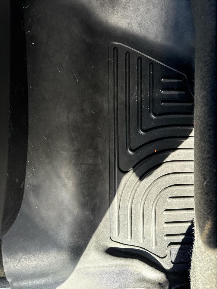 Chevrolet Silverado 15004Wd Crew Cab 143.5" High Country - Thumbnail 20