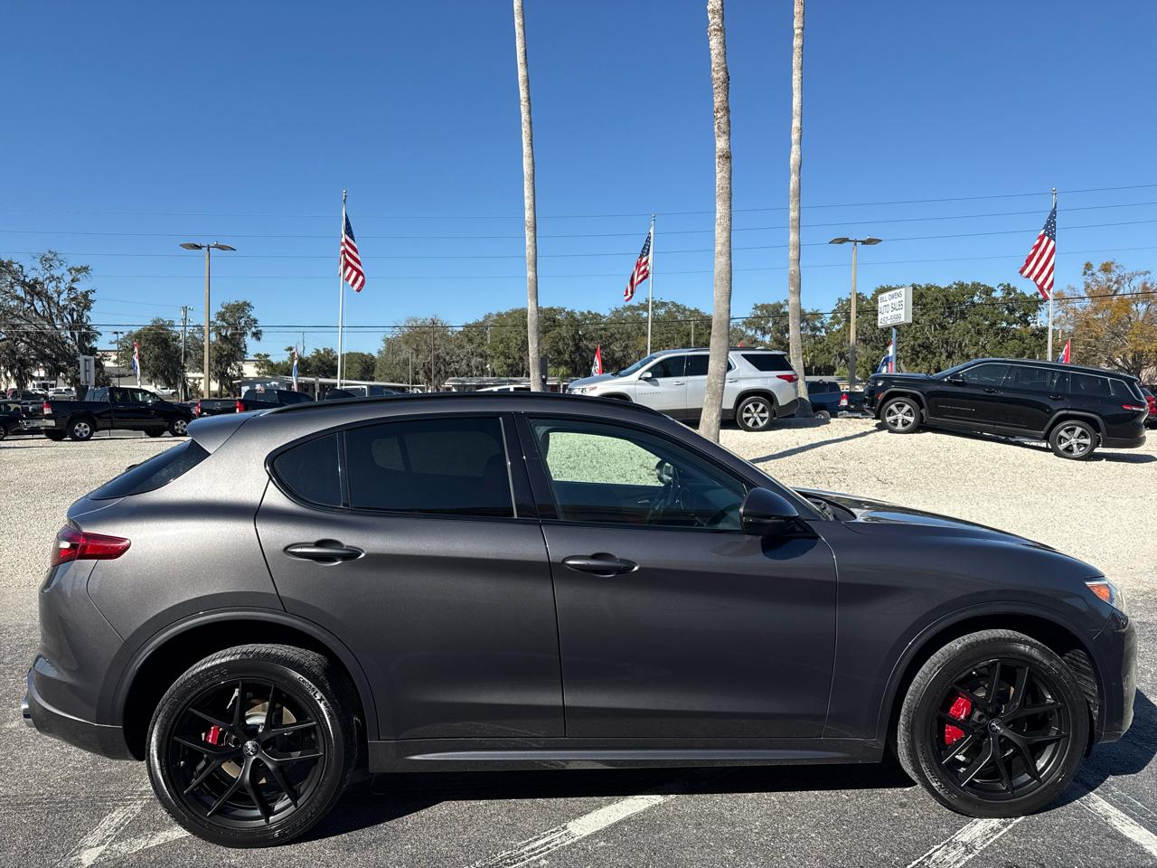 Alfa Romeo Stelvioti Awd - Thumbnail 6