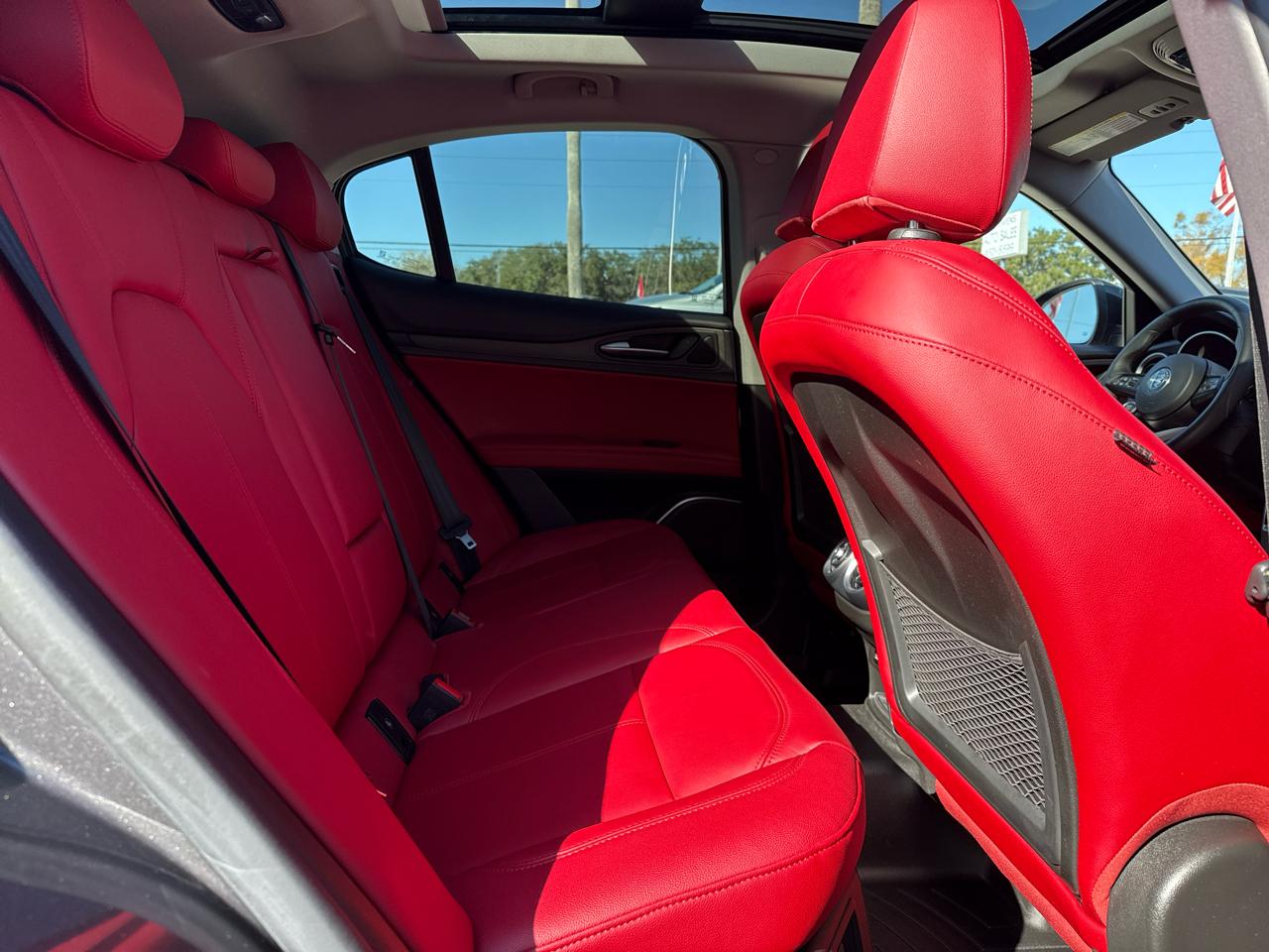 Alfa Romeo Stelvioti Awd - Thumbnail 14