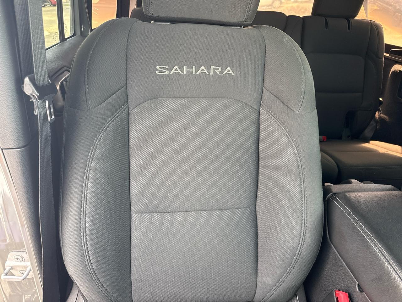 Jeep Wrangler Unlimitedsahara 4X4 - Thumbnail 10