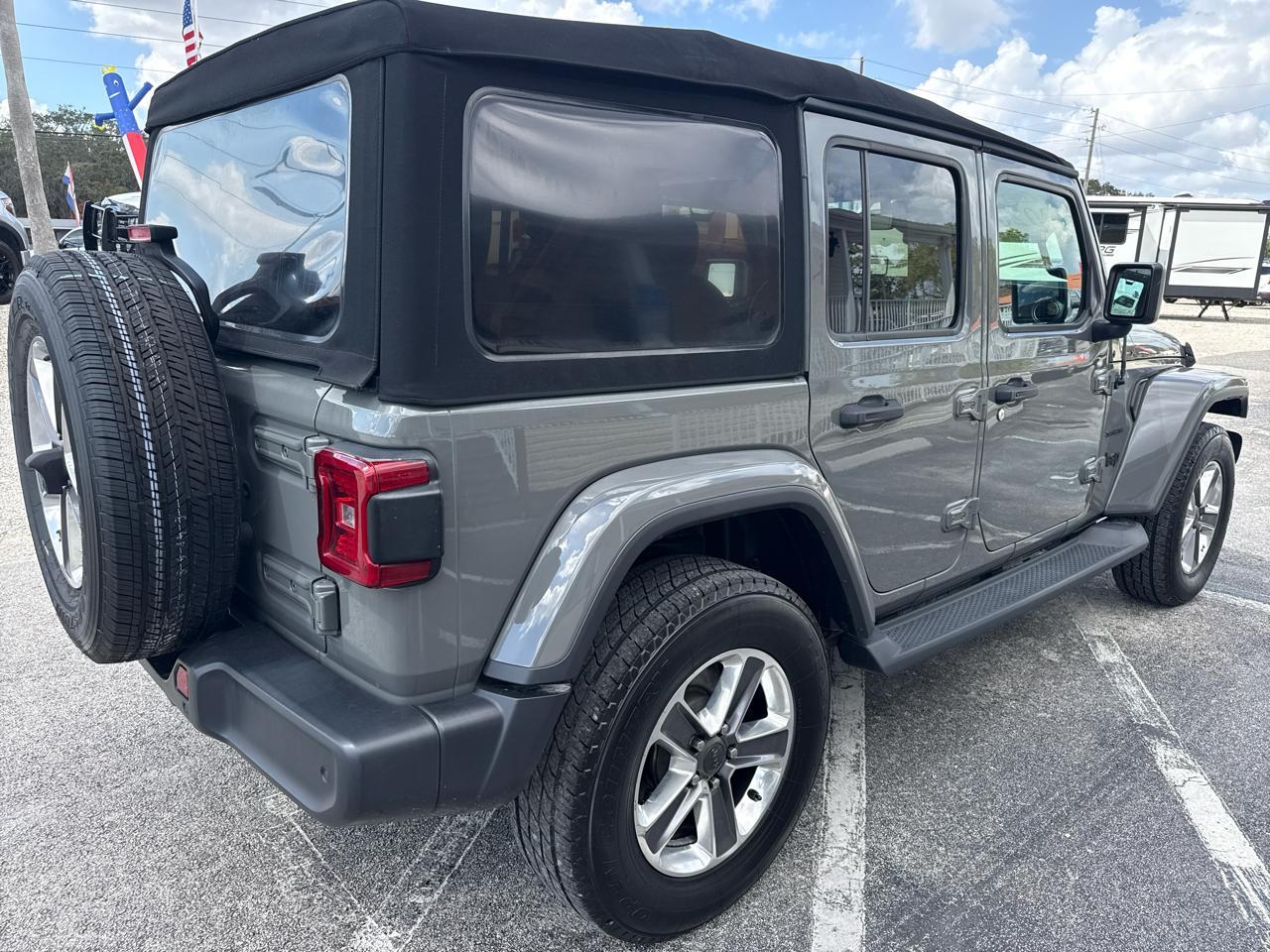 Jeep Wrangler Unlimitedsahara 4X4 - Thumbnail 5