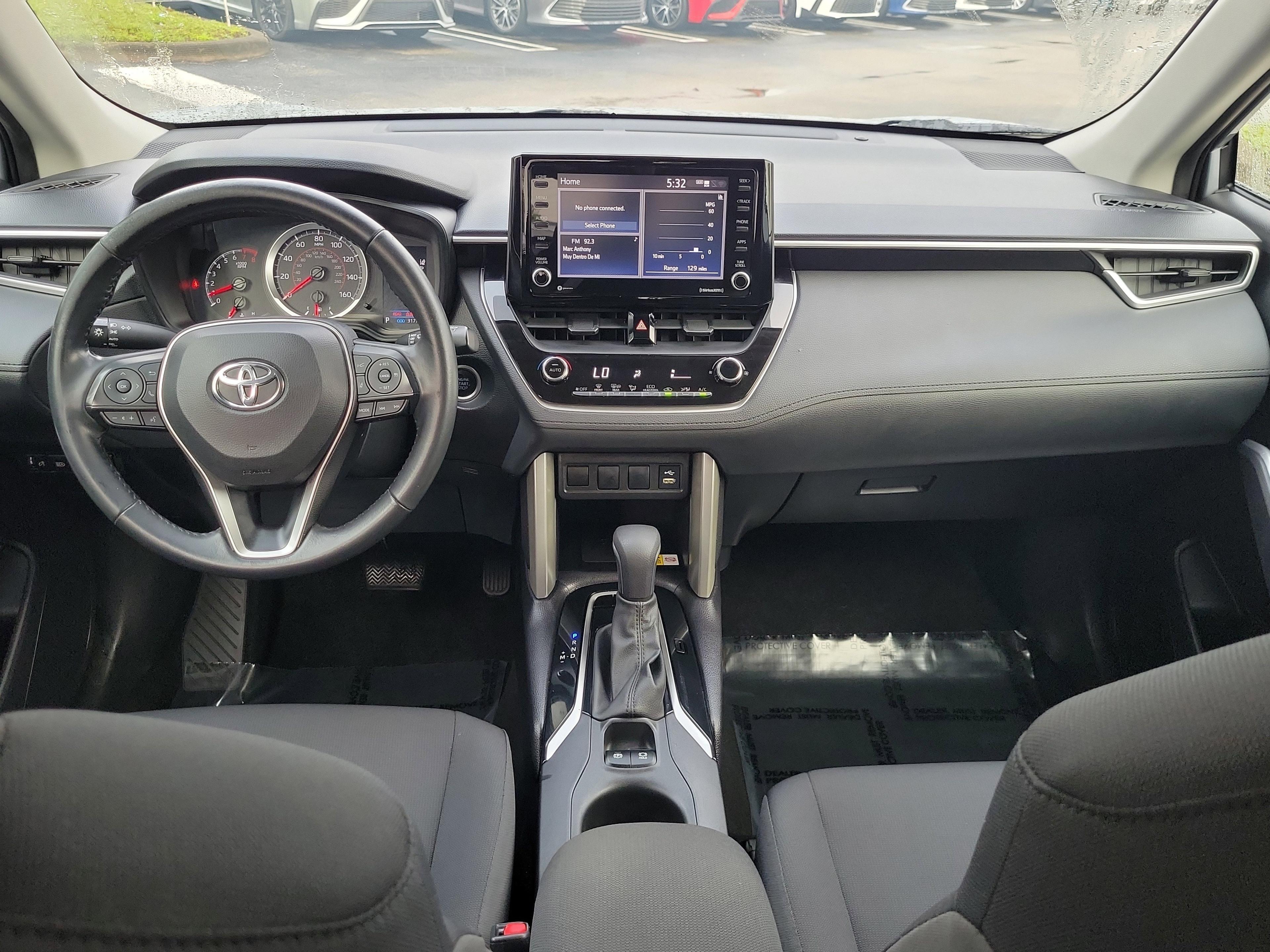 Toyota Corolla Cross Le Fwd - Thumbnail 12