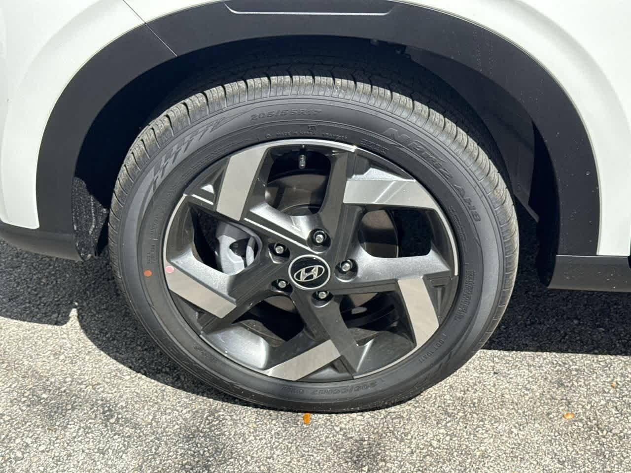 Hyundai Venue Sel Fwd Sport Utility - Thumbnail 11