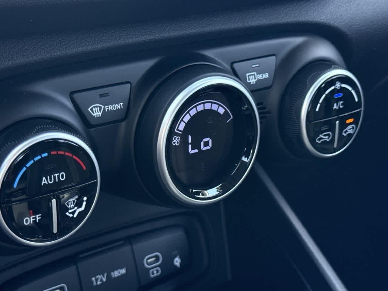 Hyundai Venue Sel Fwd Sport Utility - Thumbnail 20