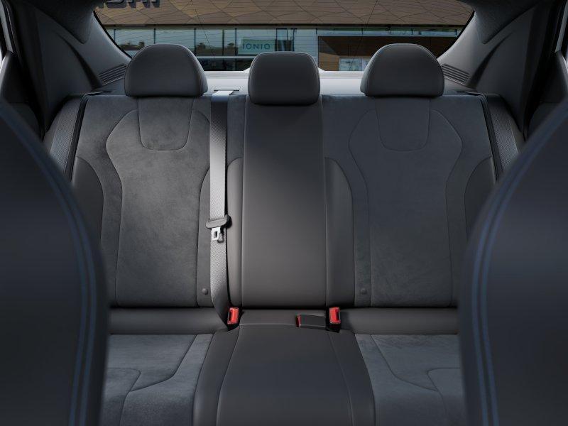 Hyundai Elantra N Sedan Fwd 4Dr Car - Thumbnail 14