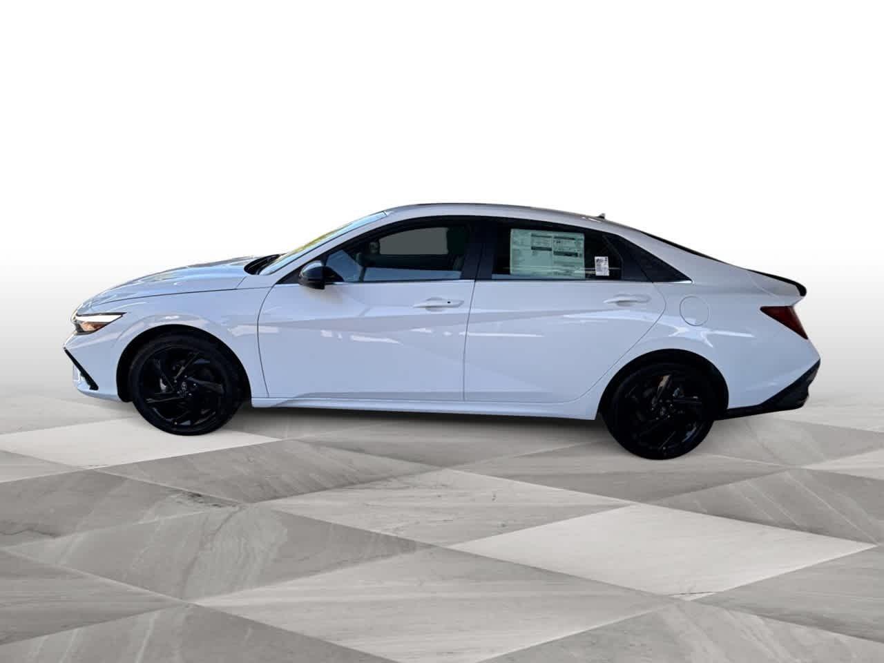 Hyundai Elantra Sel Sport Premium Fwd 4Dr Car - Thumbnail 5